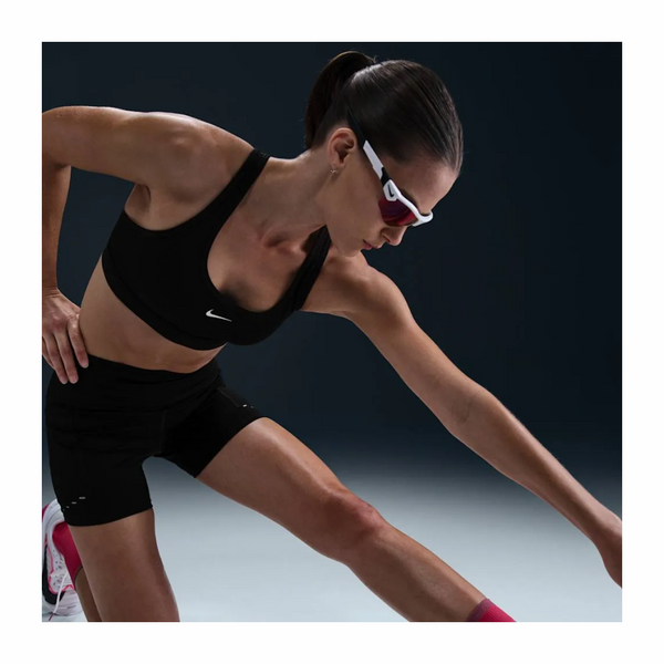 Biker Nike Swift Con Bolsillo