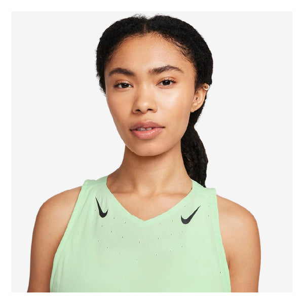 Nike AeroSwift Sin Manga de Correr DRI-FIT ADV