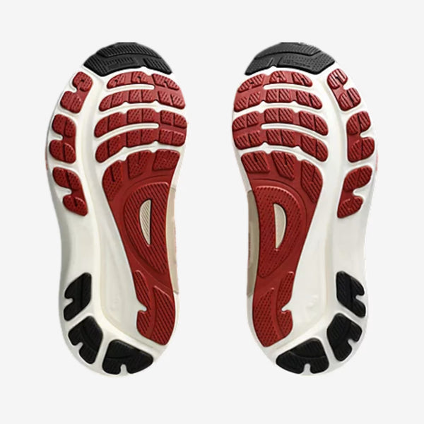 Gel Kayano 31, 600