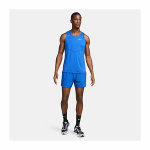 Short Nike Stride