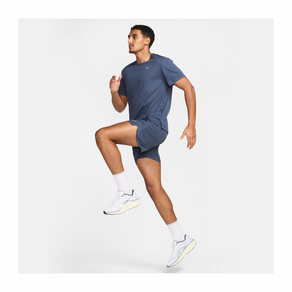 Nike DRI-FIT Miler Con Manga Corta