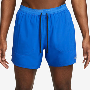 Short Nike Stride